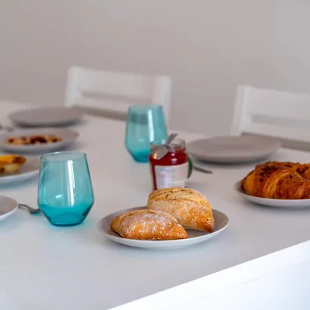 Quarteira - 2 D By Hellovacations