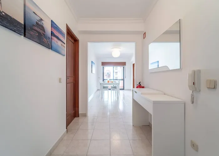 Apartment Quarteira - 2 D By Hellovacations