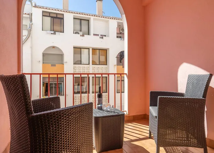 Apartment Quarteira - 2 D By Hellovacations